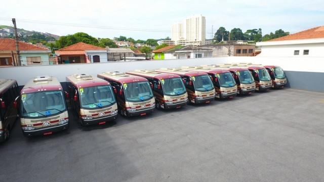 Micro ônibus com Banheiro Brooklin - Micro ônibus Executivo